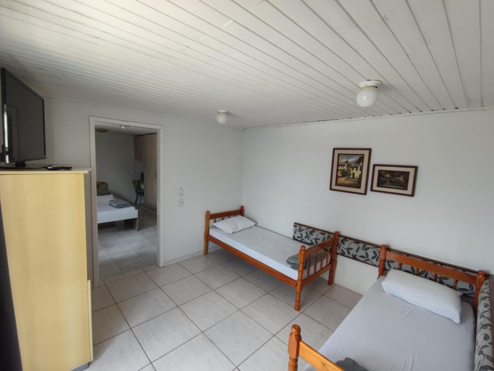 Hostel Inn Lago Гуарапуава Экстерьер фото